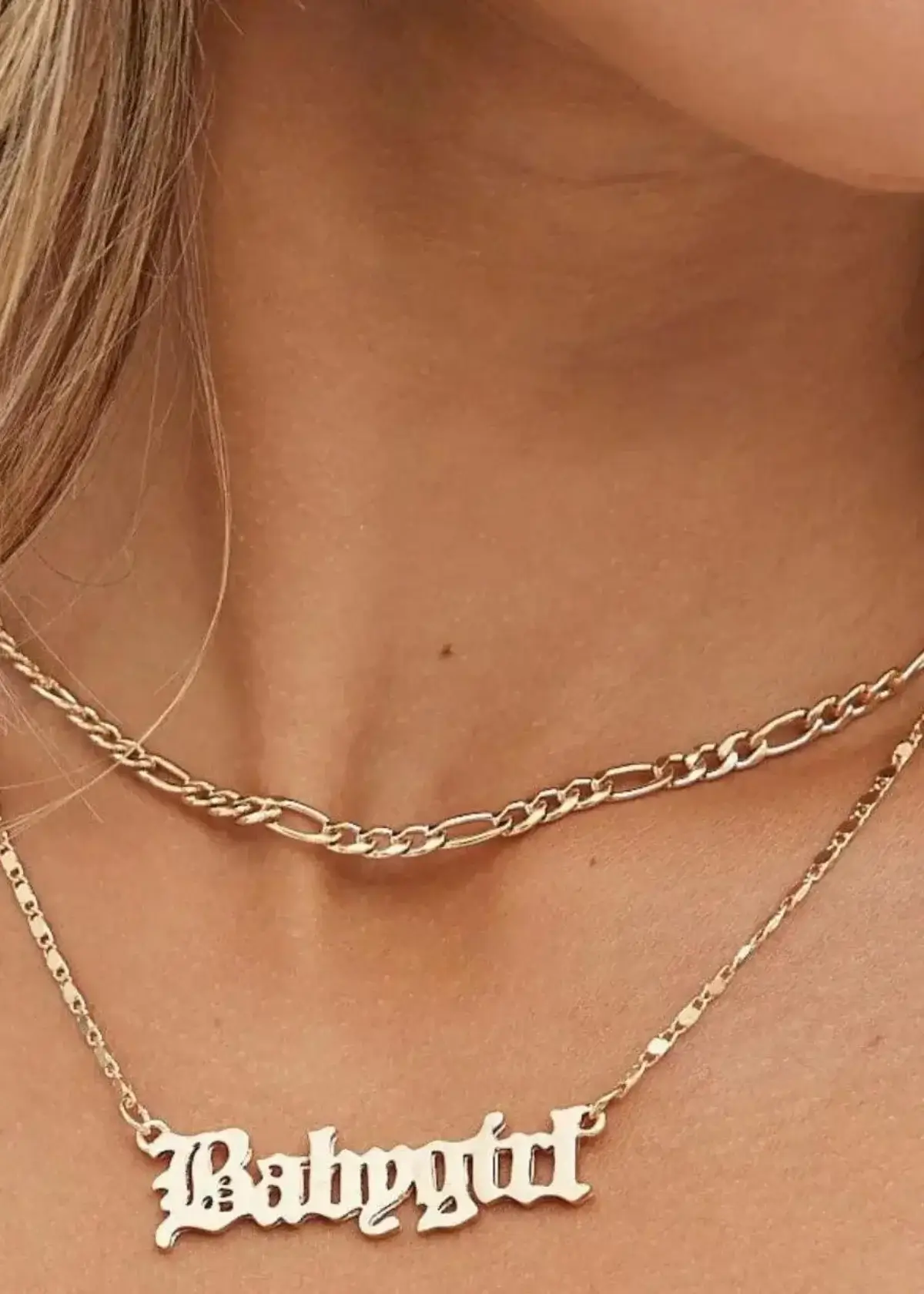 How to Choose the Right Baby Girl Necklace Gold?