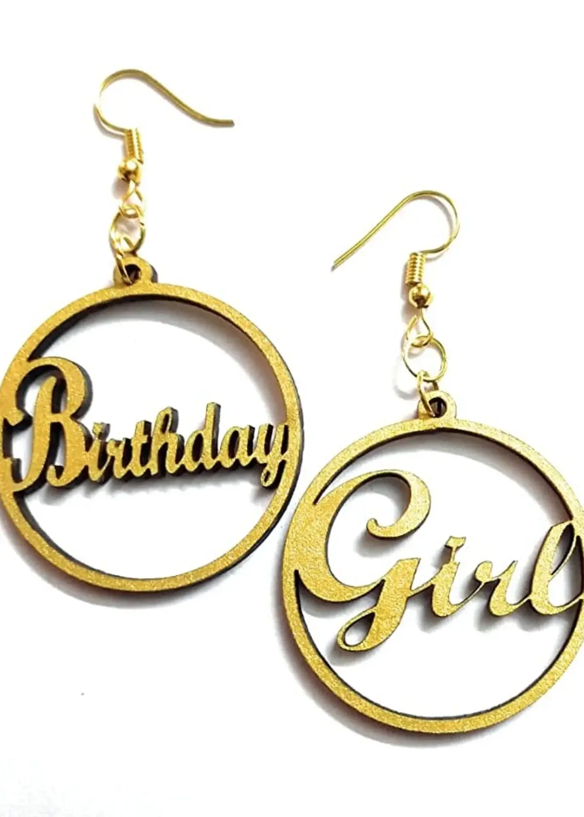 How to Choose the Right Birthday Earrings?