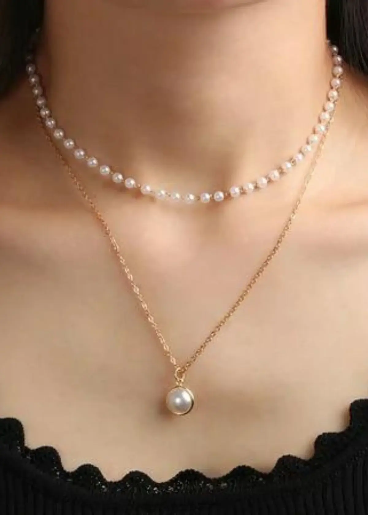 How to Choose the Right Tiny Pearl Necklace?