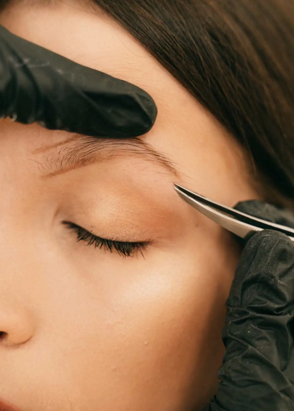 Best Tweezers for Eyebrows