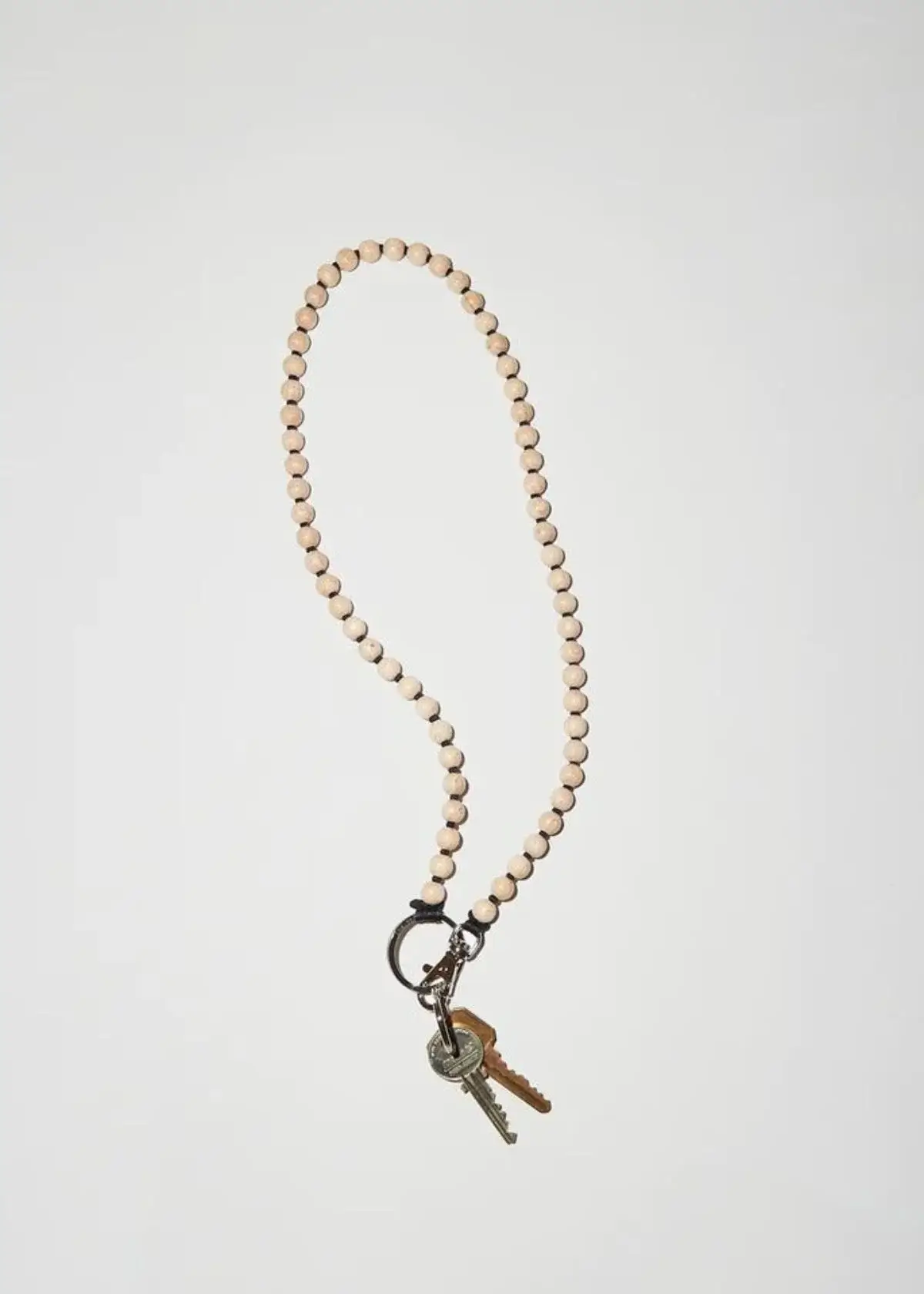 How to choose the right key holder necklace?