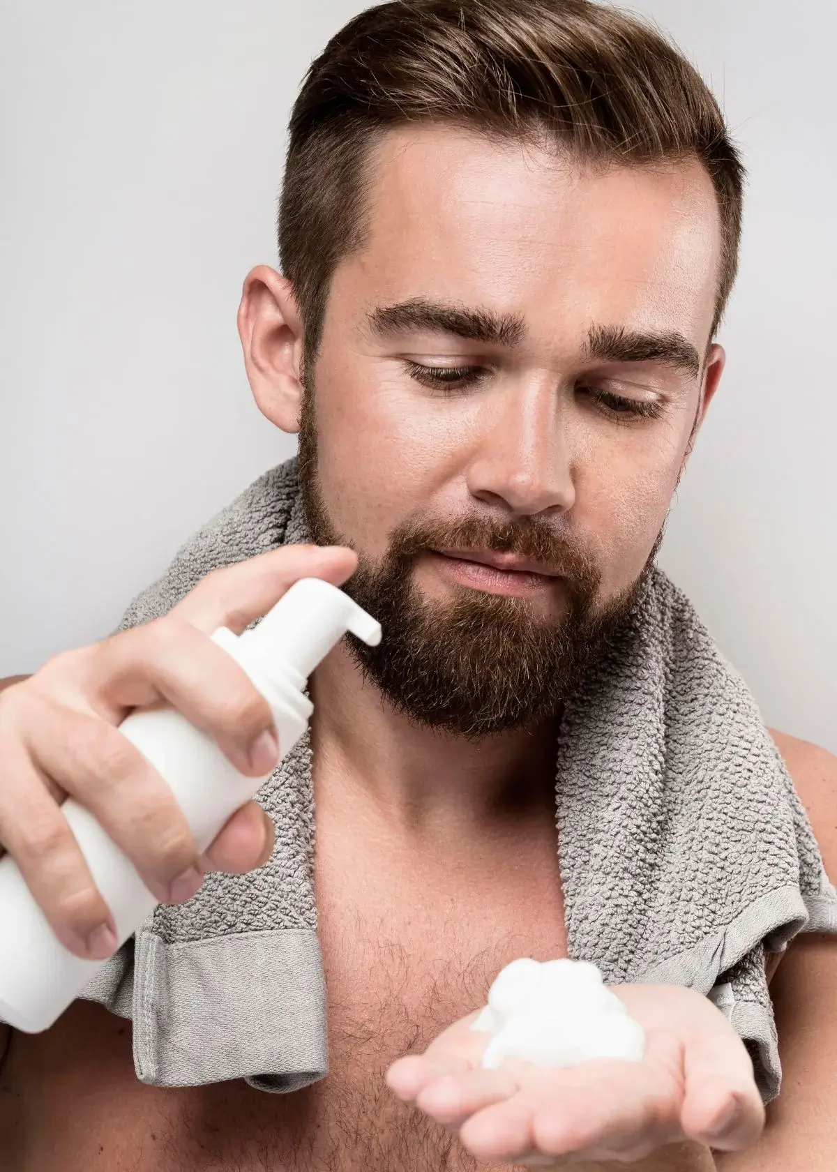 How to Choose the right shampoo for thinning hair for Men?