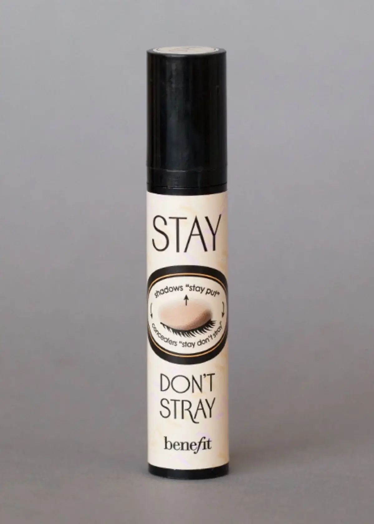How do I apply eyeshadow primer correctly?