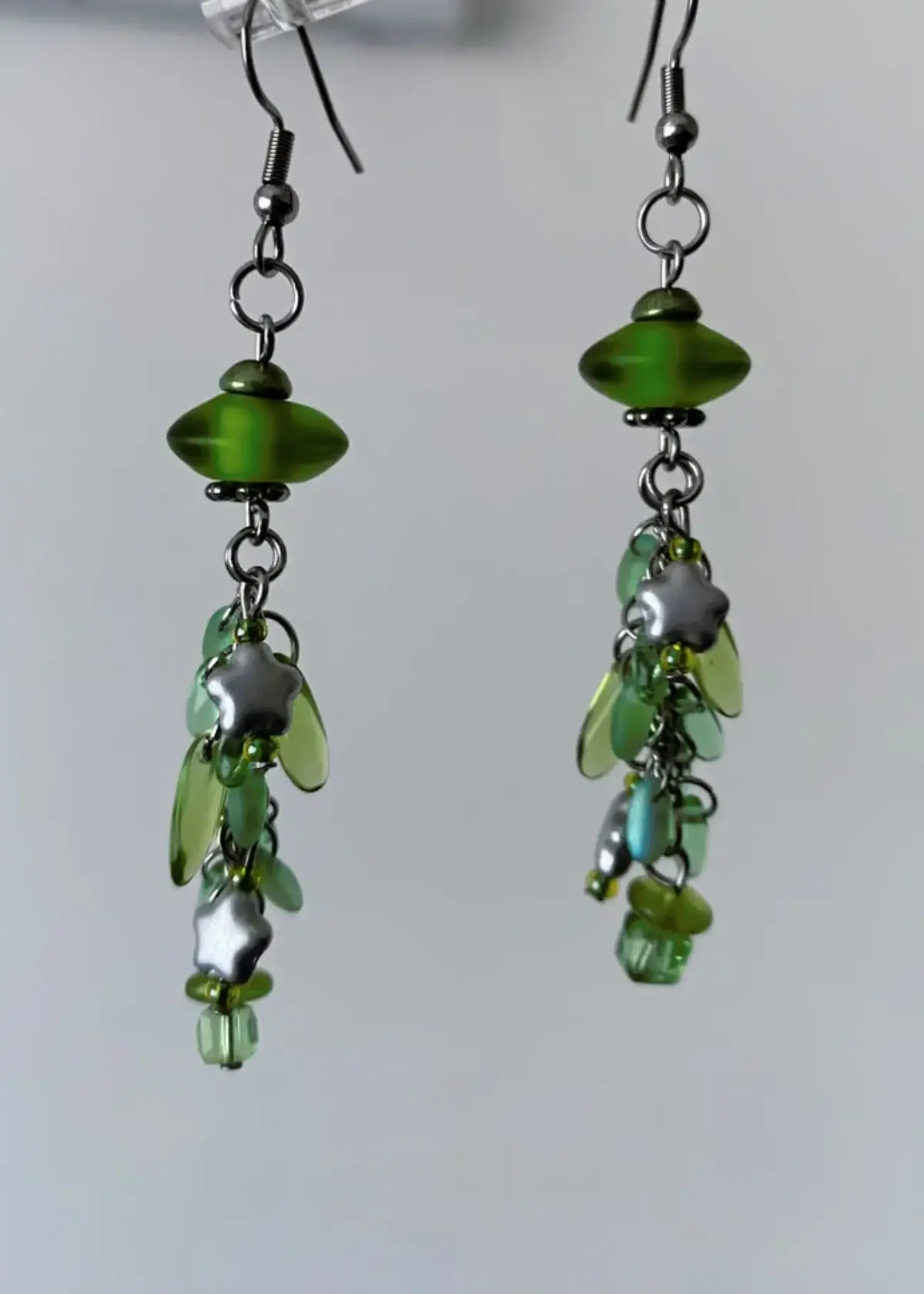 How to choose the right ufo earrings? 