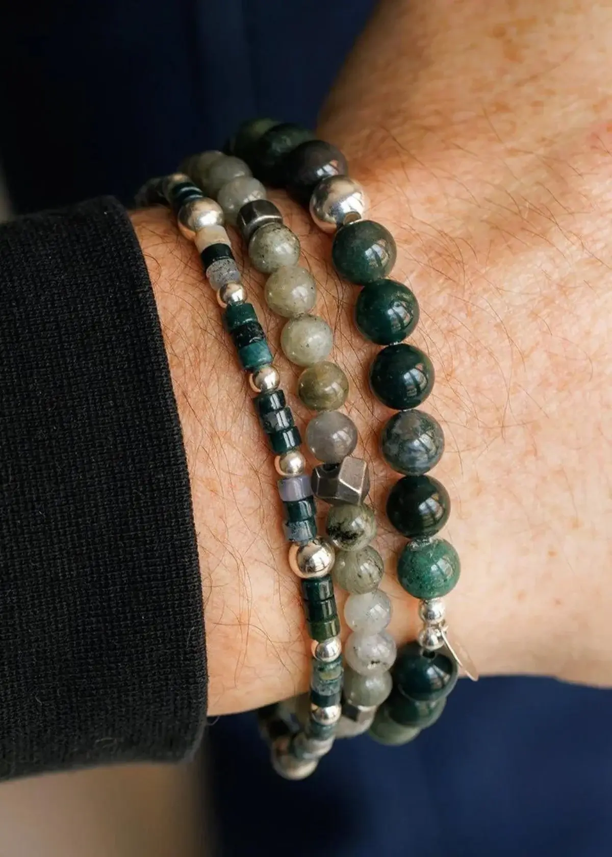What are the Healing Properties of Moss Agate?