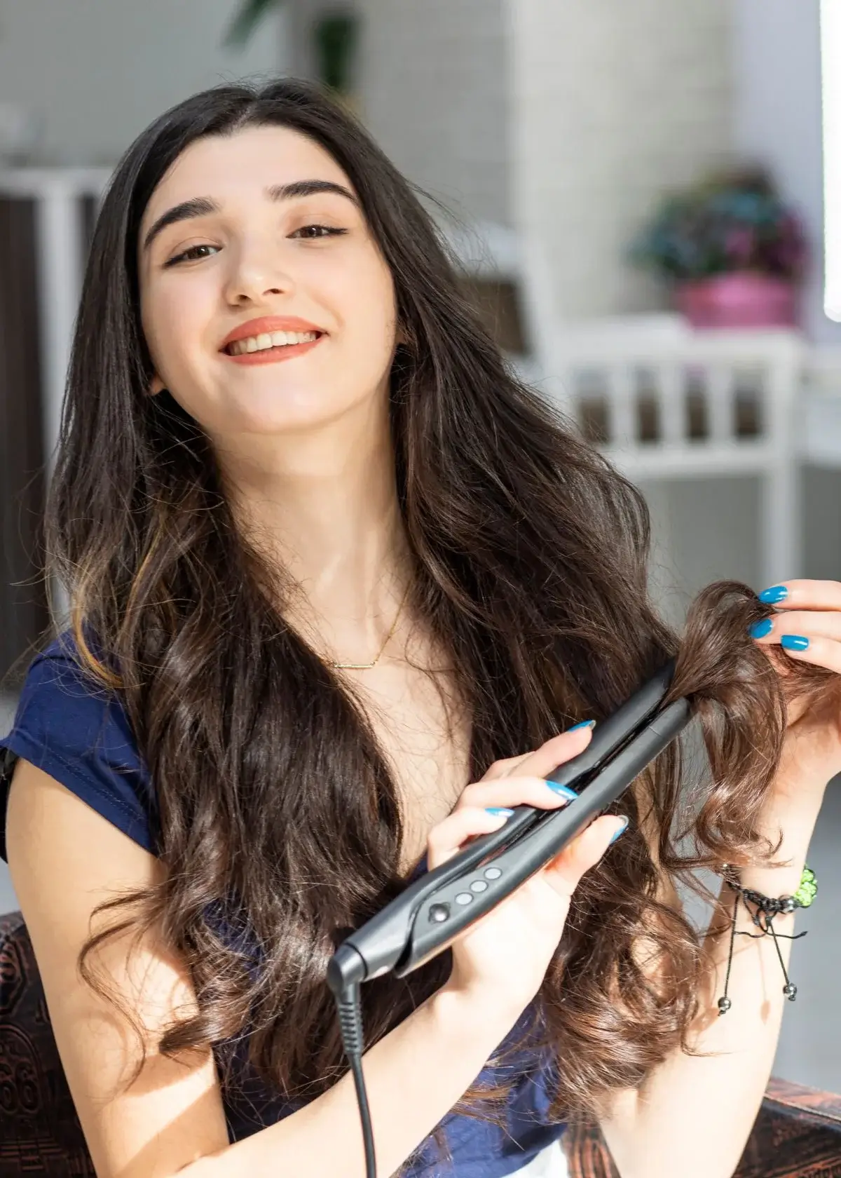 What features should I look for in a good flat iron for black hair?
