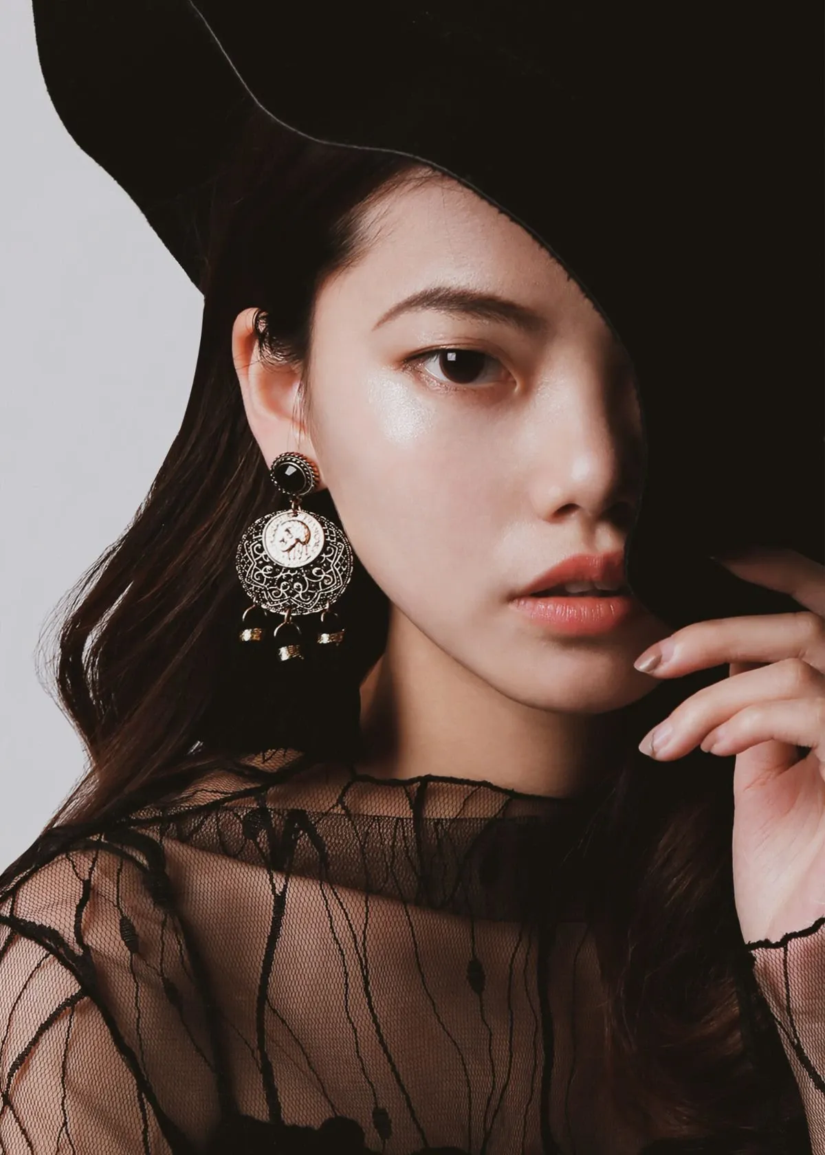 What makes Moldavite earrings unique?
