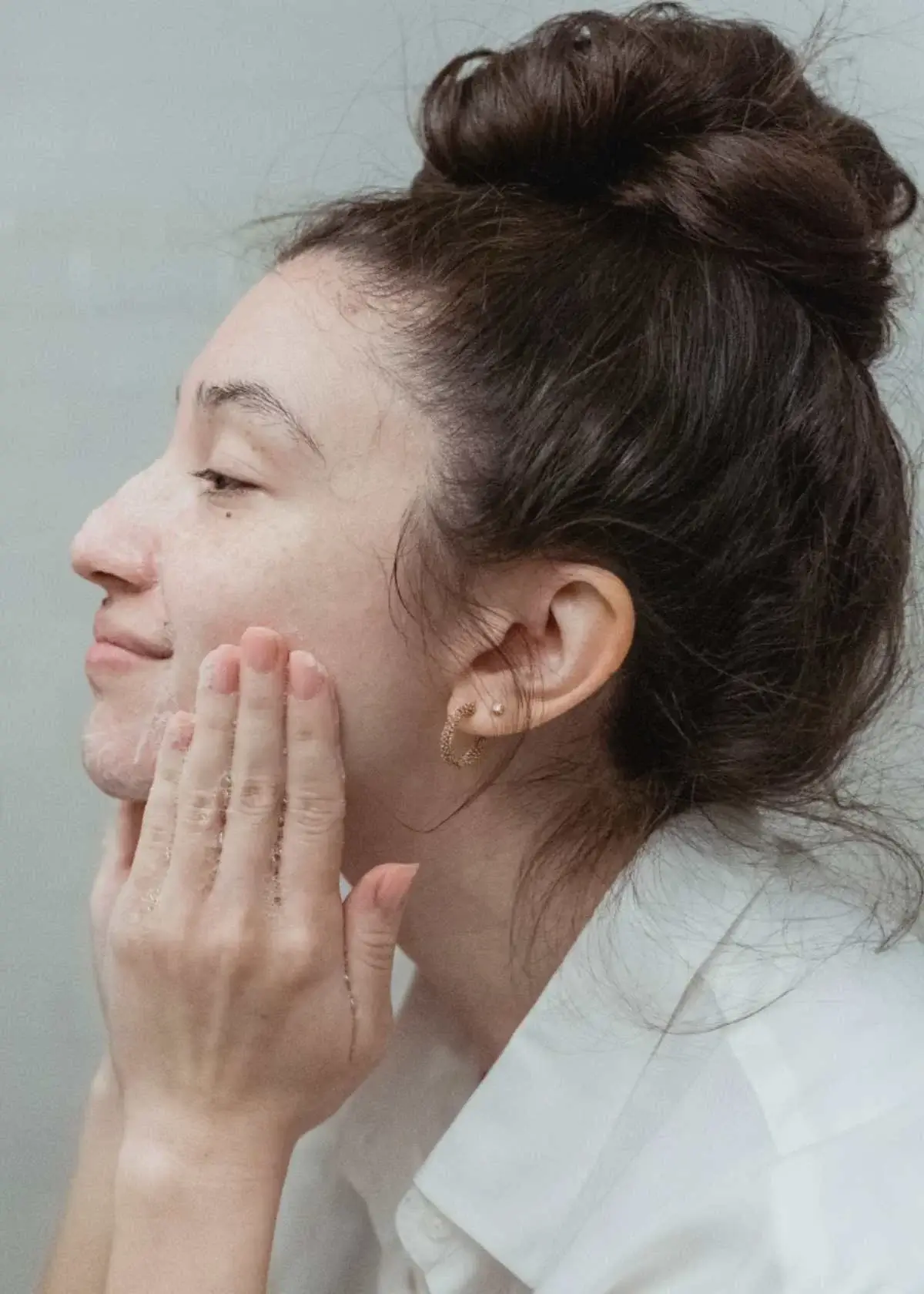 How to Know if You're Washing Your Face Too Much