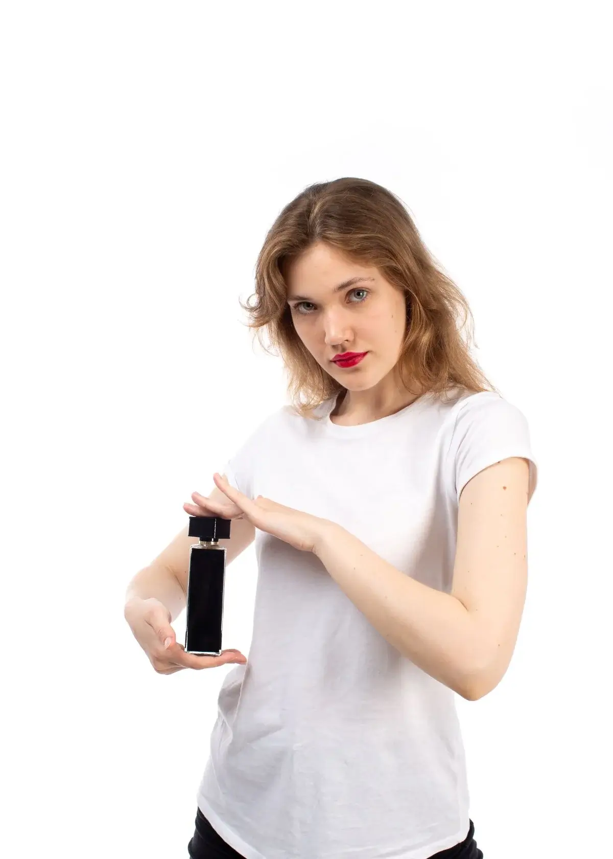 What is loc shampoo and how is it different from regular shampoo?