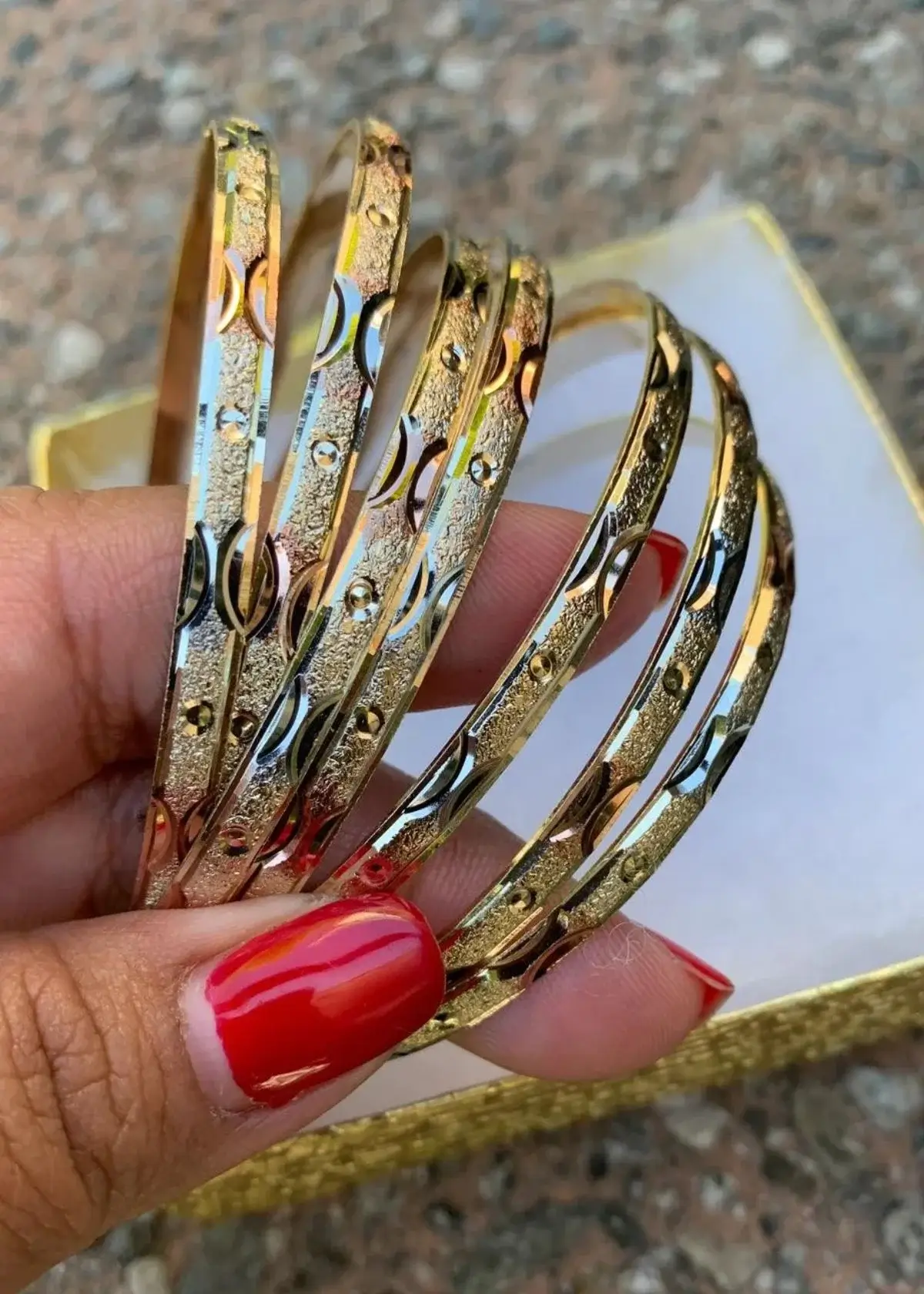 semanario bracelets