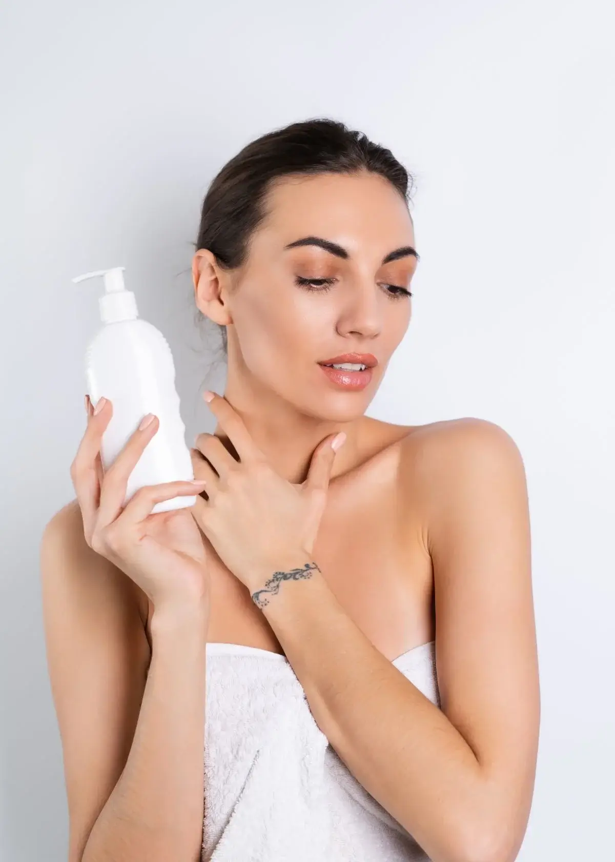 What is clear tanning gel?