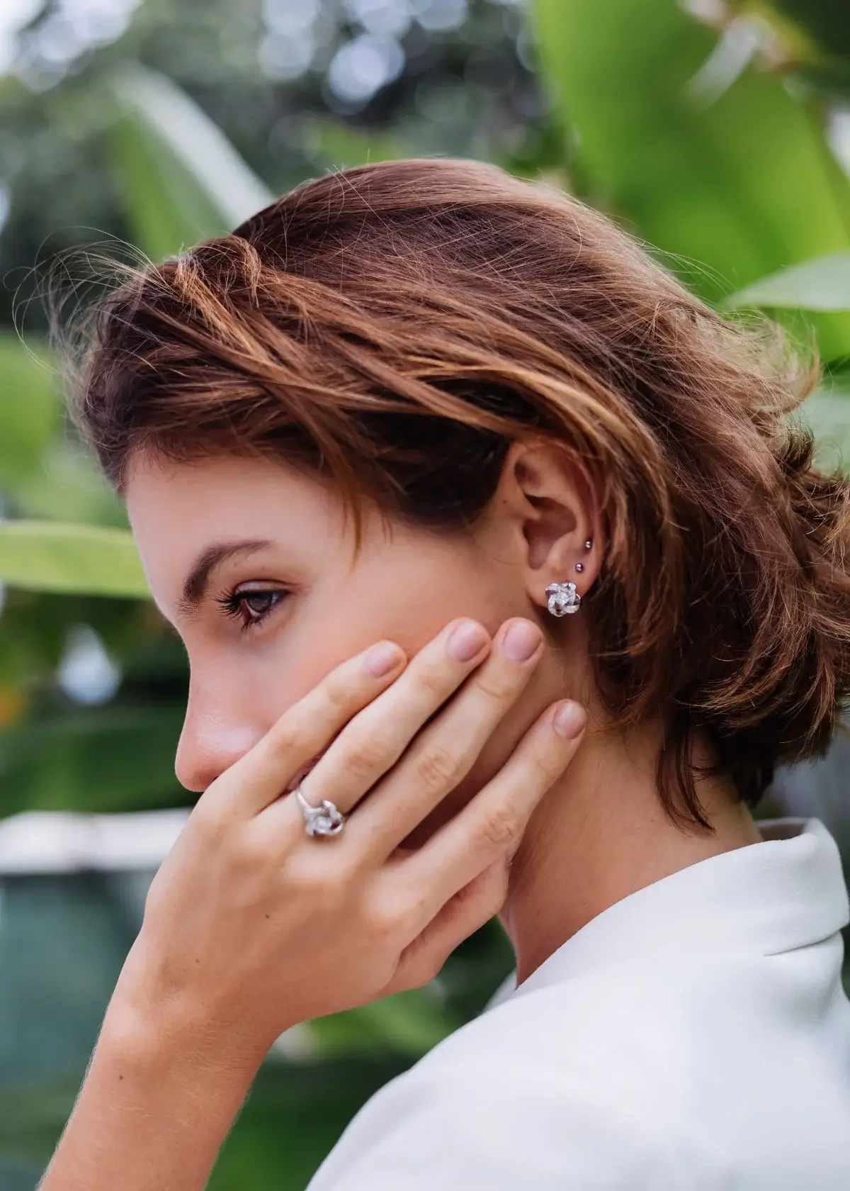How big is a 2 carat diamond in terms of size?