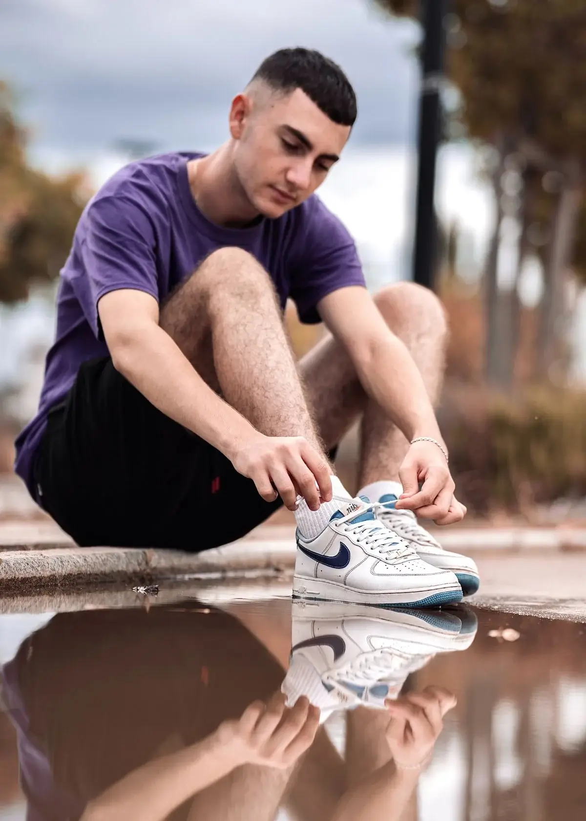 How do high-top shoes differ from regular shoes?
