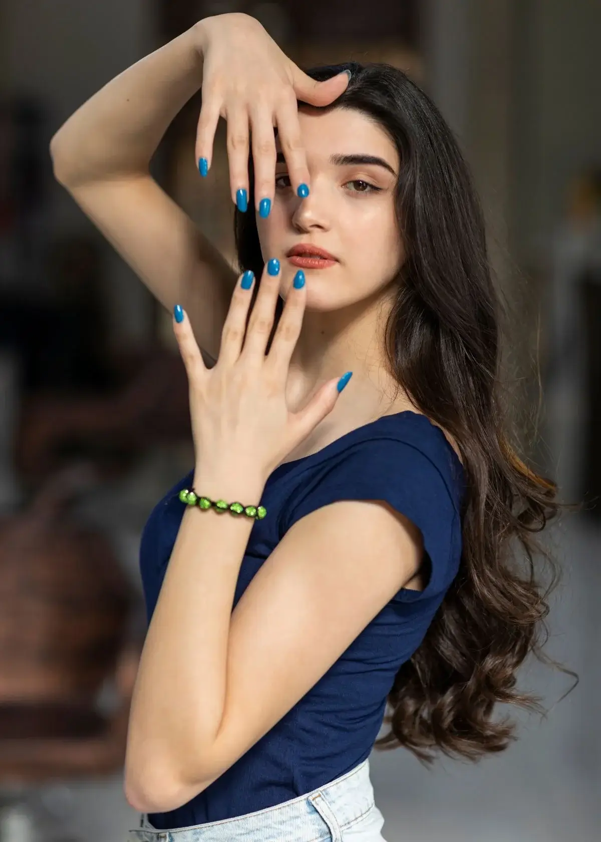 How long does it take to apply BIAB nails?
