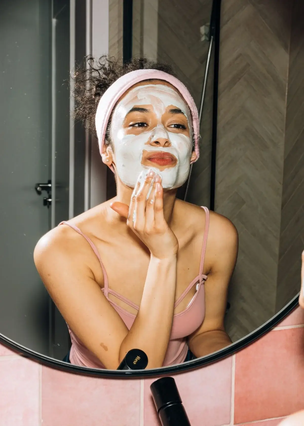 How to choose right face scrub?