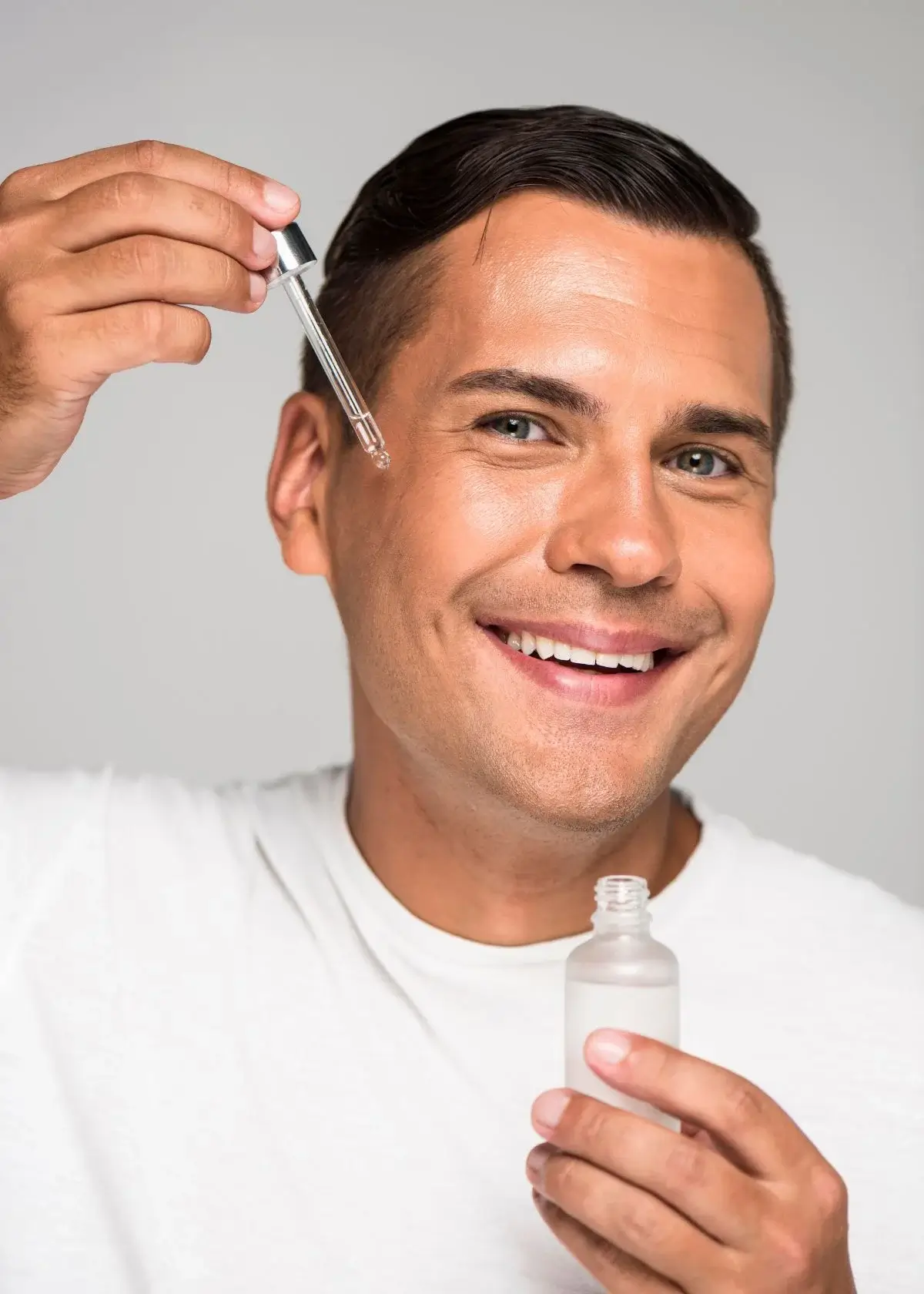 What is retinol and what does it do for men's skin?