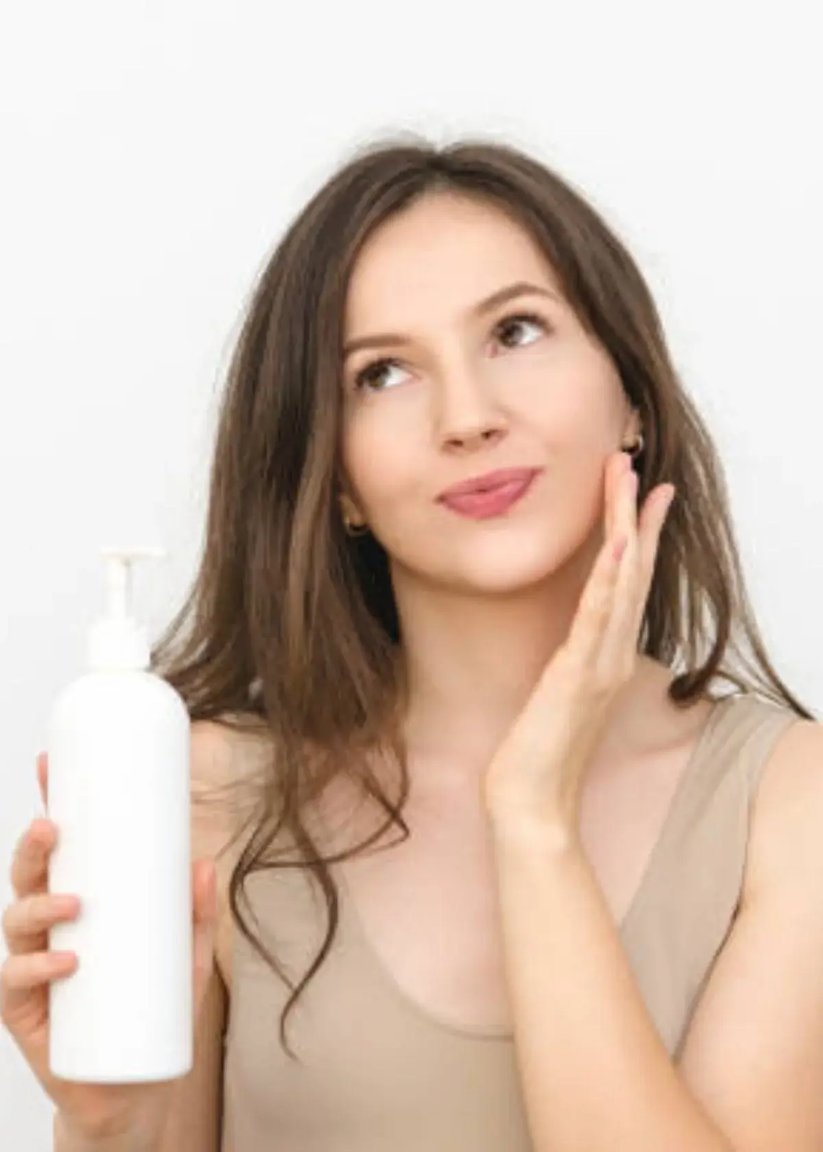 Can shampoo provide the softening and silkening effects as high-end products?
