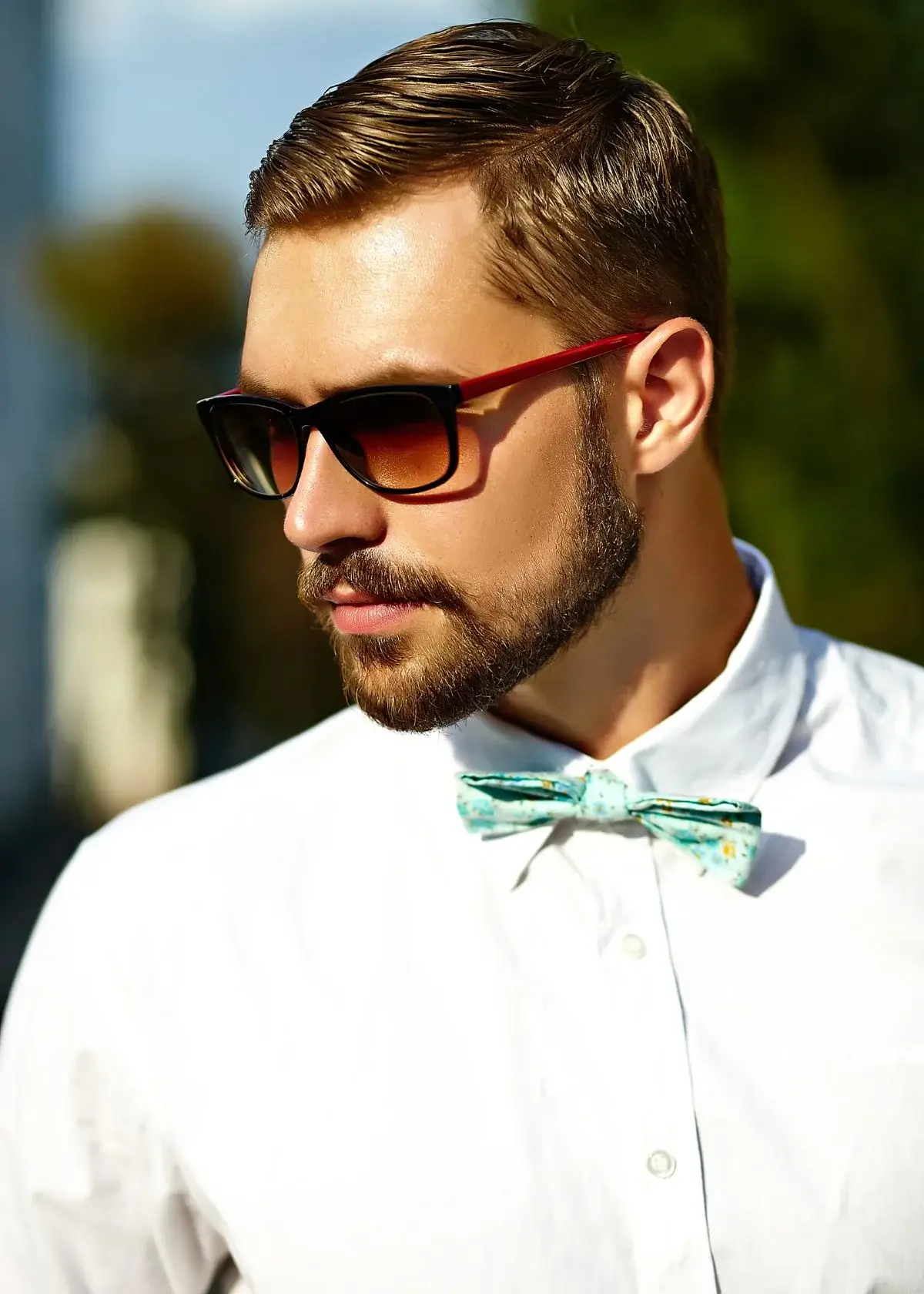 Can sunglasses protect from both UVA and UVB rays?