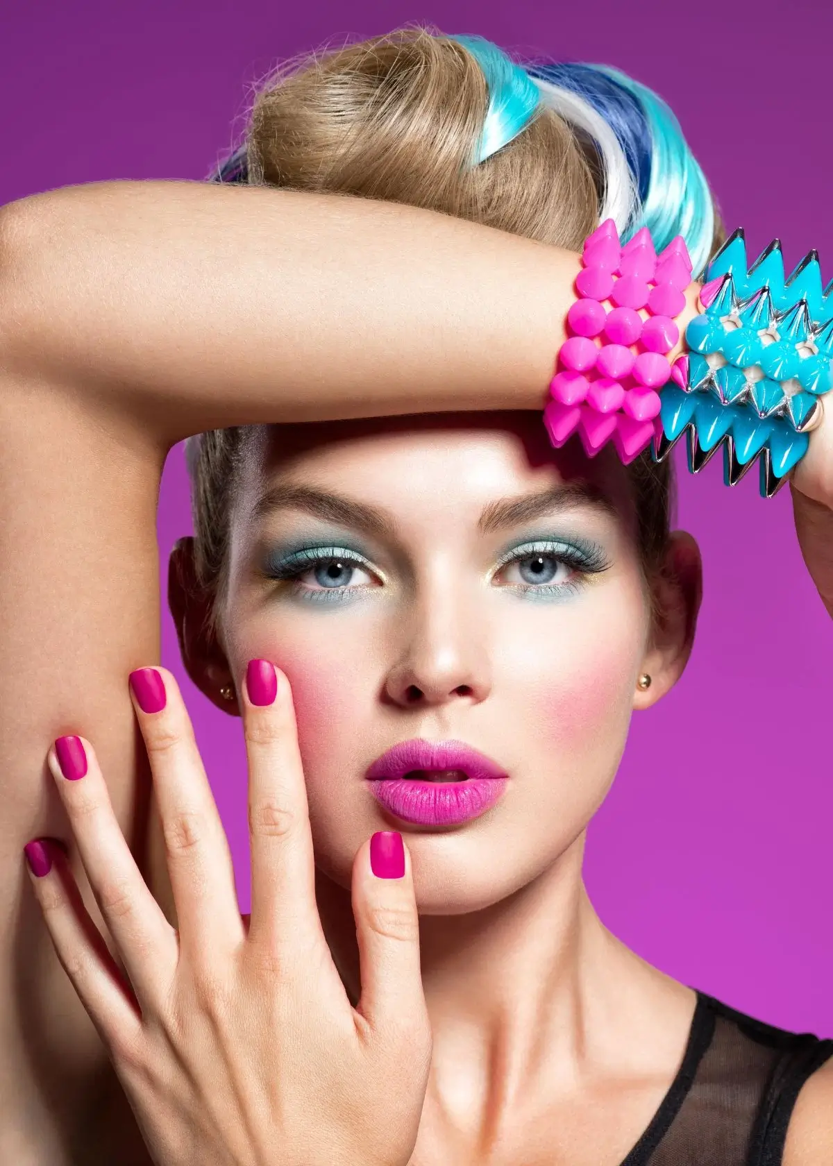 Are nail polish color for short nails safe to use?