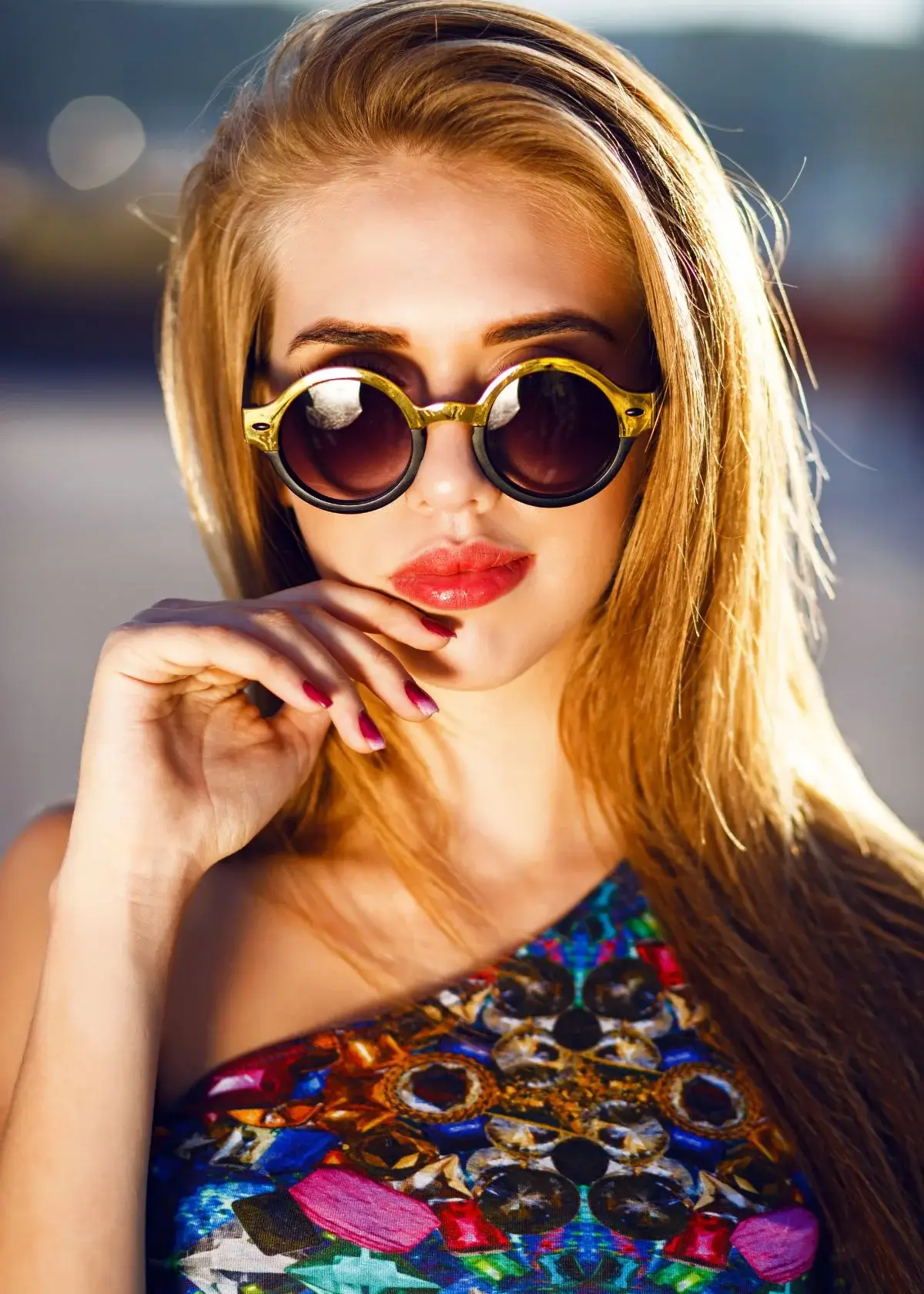 How to choose the right popular sunglasses for women?