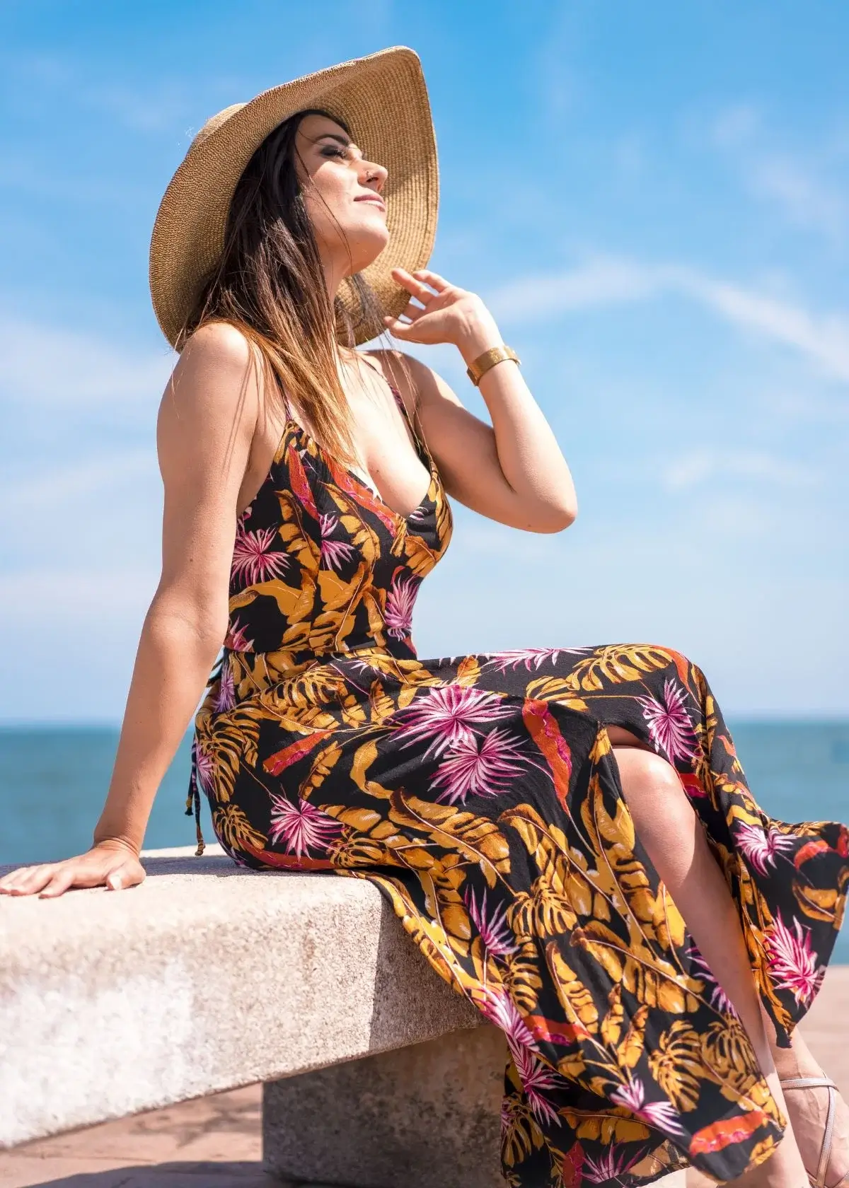 How to choose the right summer dresses?