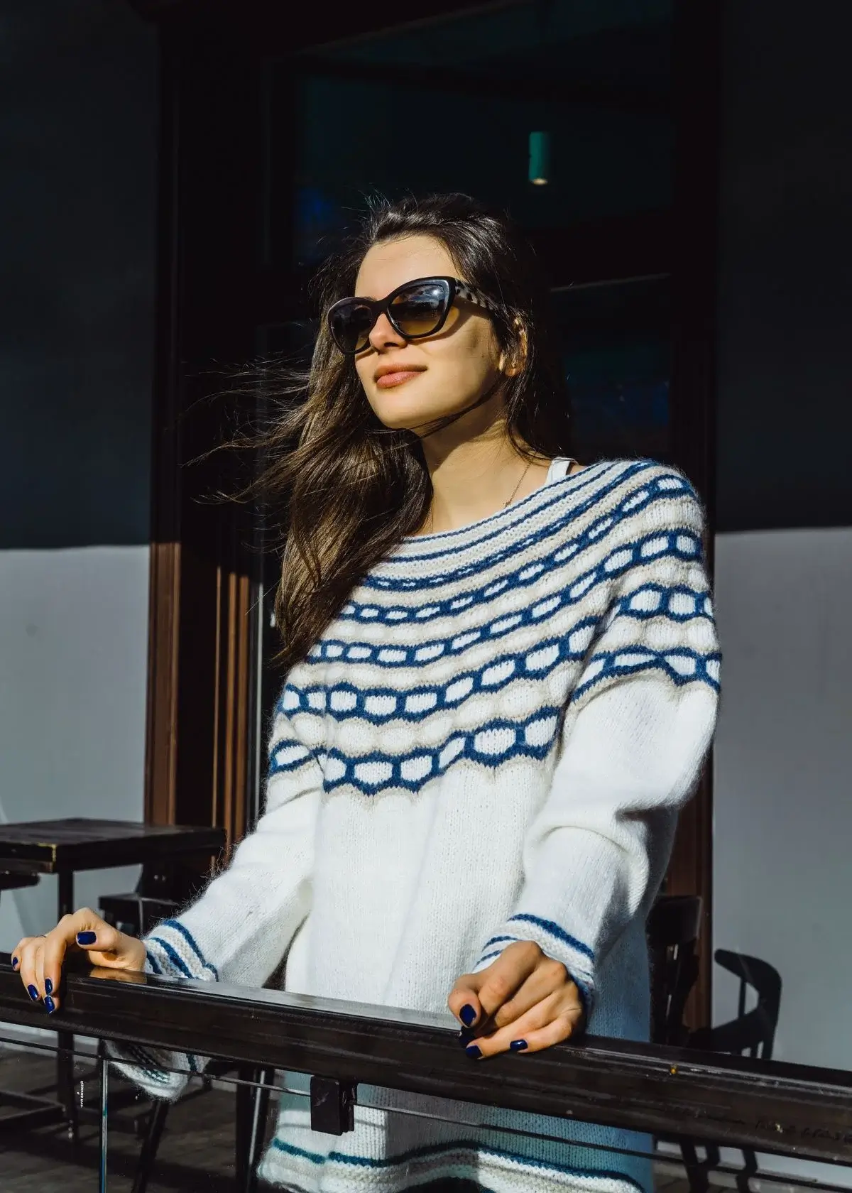 What are Gucci sunglasses for women known for?