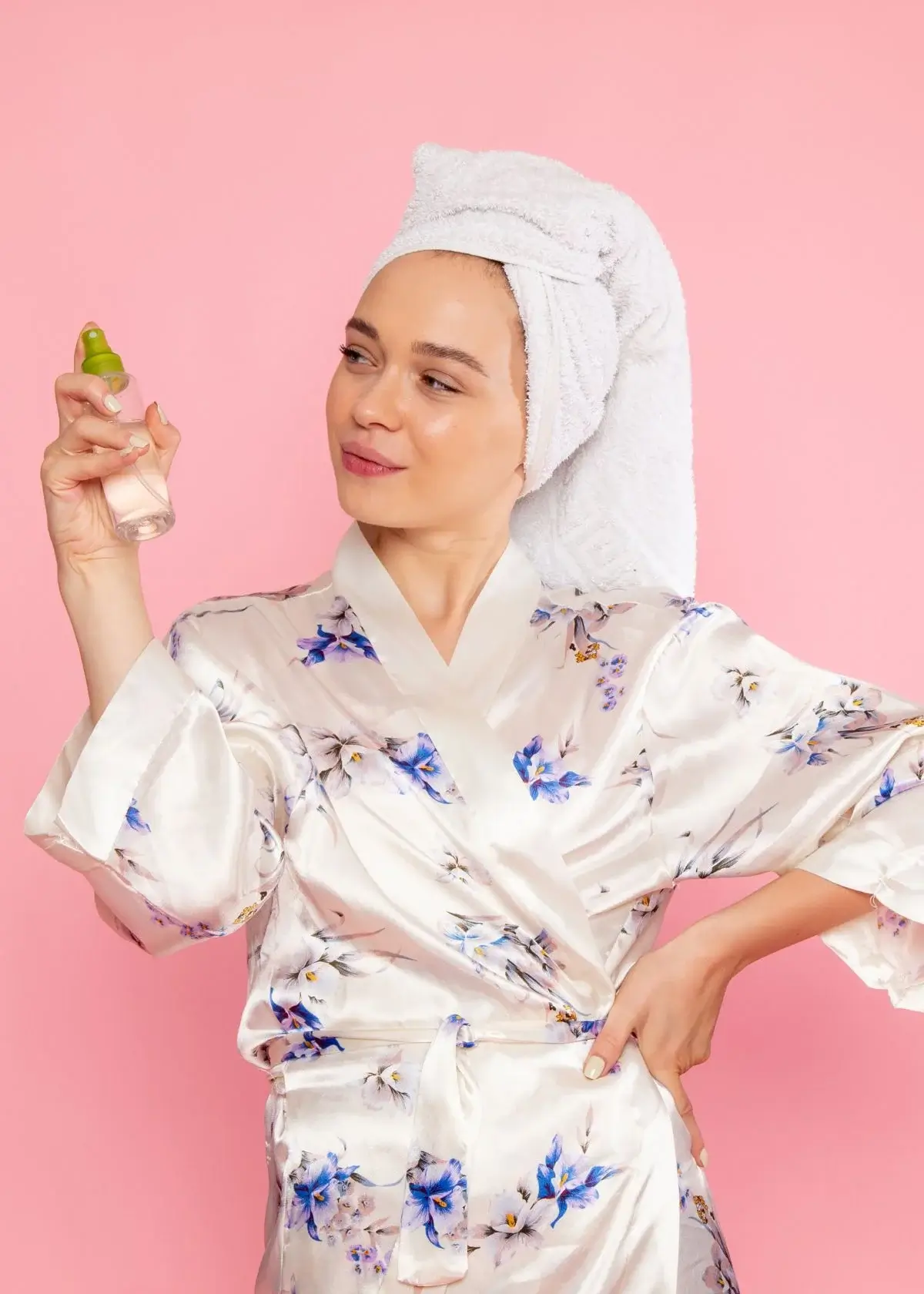 Can rose water help in reducing wrinkles and fine lines?