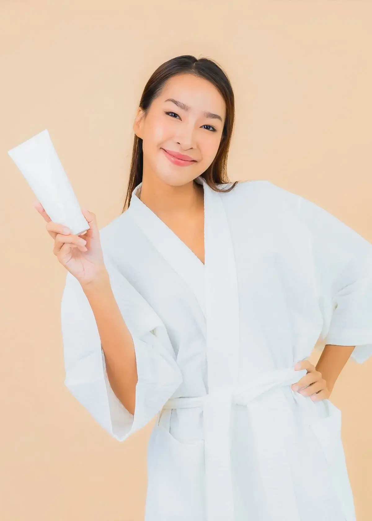 What are the benefits of using shampoo and conditioner for hard water?