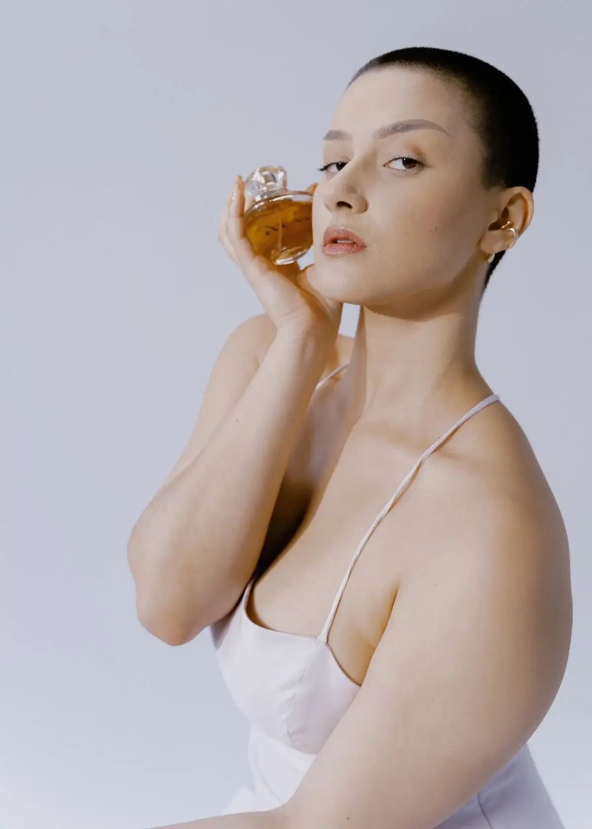 How are natural ingredients extracted for freshness?