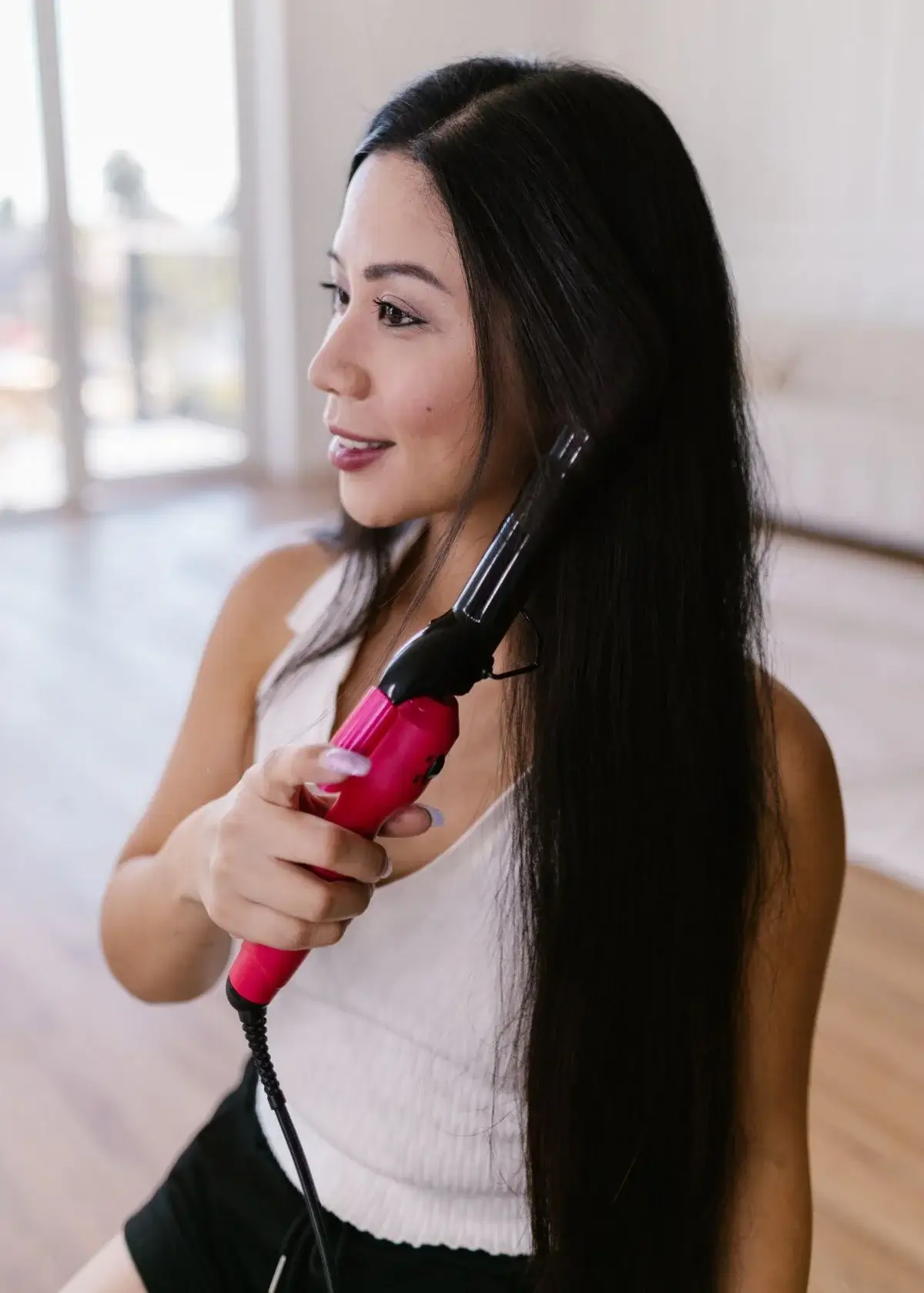What heat settings are suitable for different hair types?