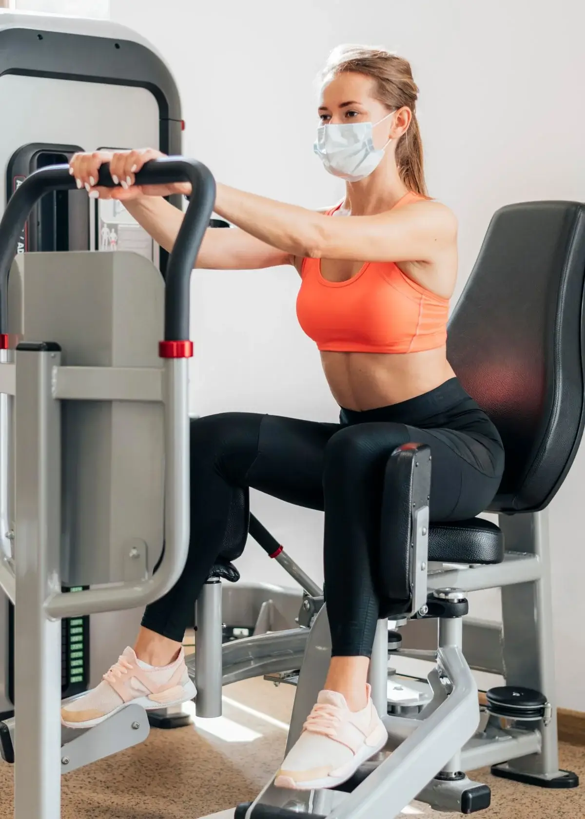 How does a body sculpting machine work?