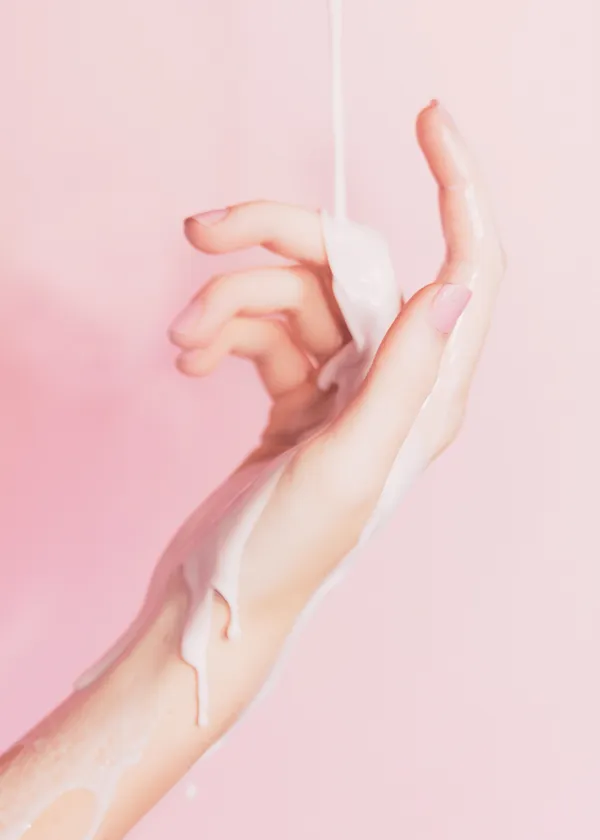 Elevate Your Spray Tan Game: Find the Best Body Wash for Spray Tan and Keep that Glow Wonderful!