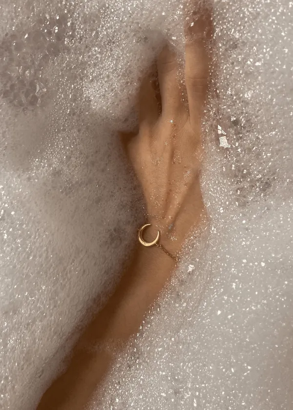 Transform Your Shower Routine with These Best pH Balanced Body Wash!