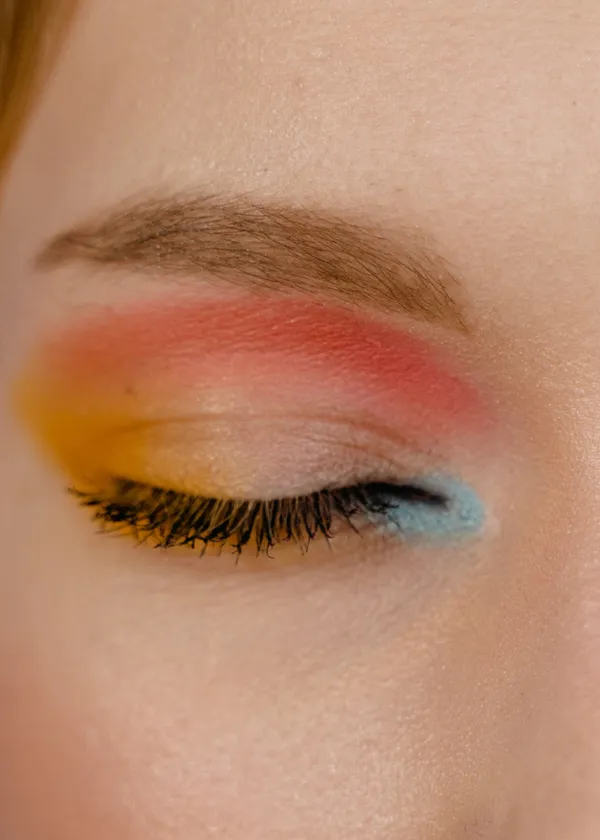 Powder or Cream Eye Shadow?