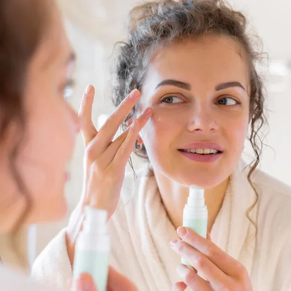 How to Choose the Right Face Primer for Mature Skin?