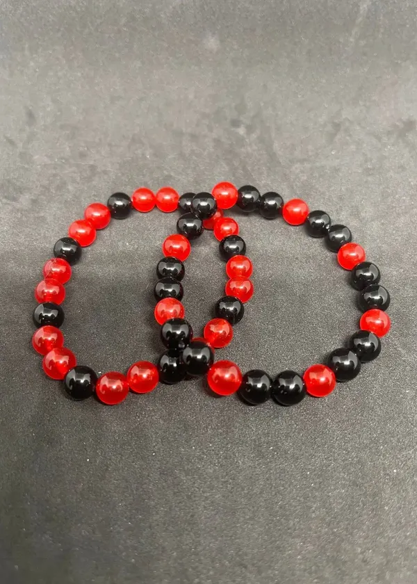 Dramatic Duo: Our Top 3 Picks for the Best Red and Black Bracelet You'll Love!