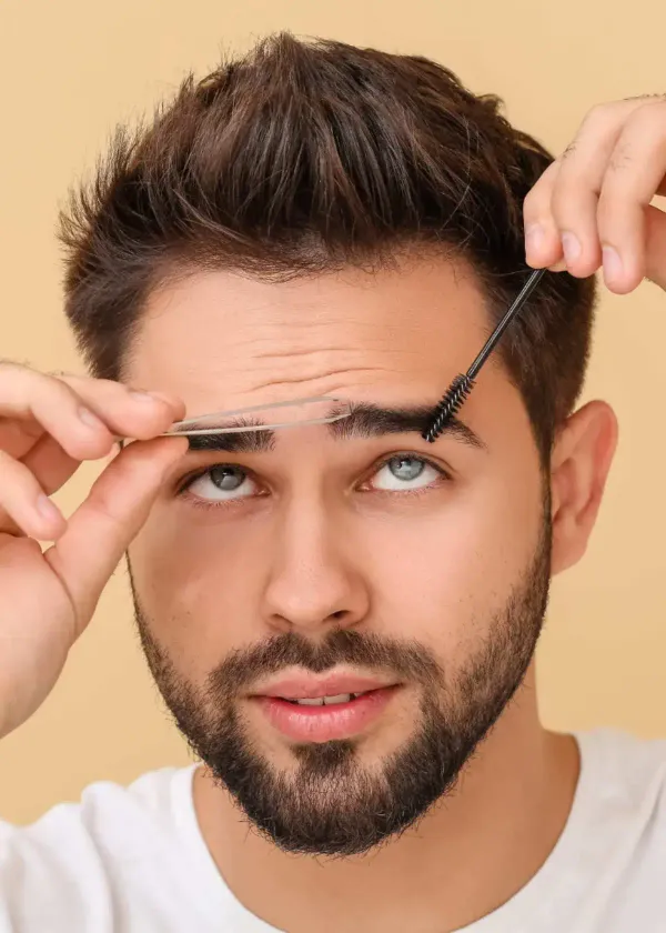 The Ultimate Buyer's Guide to the Best Eyebrow Trimmer for Men