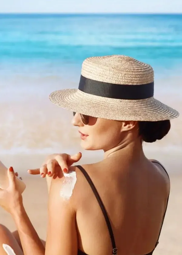 Achieve the Ultimate Sun Goddess Status: Unlock the Secrets to a Flawless Tan with the Best SPF for Tanning!