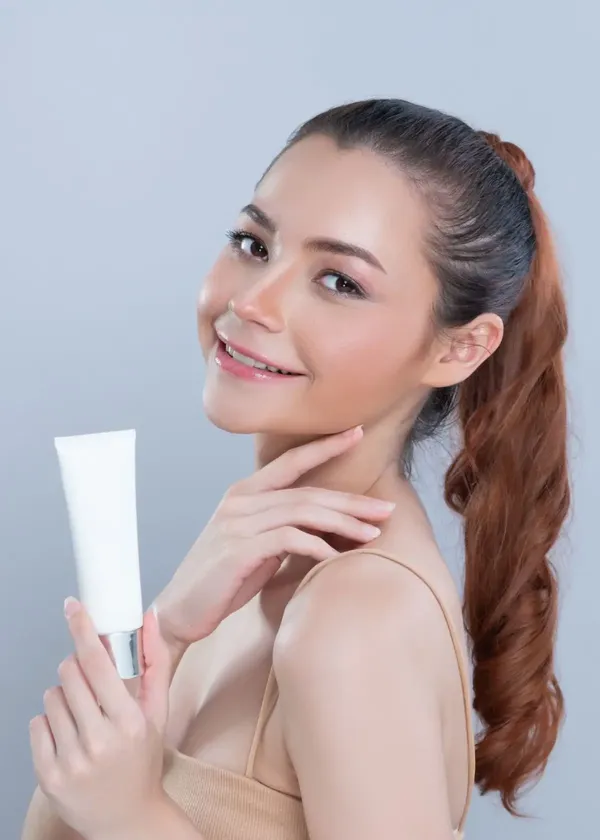 Discover the Secret to Soothing  Skin with the Best Face Wash for Sensitive Skin: Our Top 5 Picks