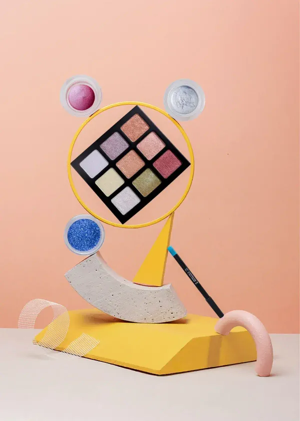 What is a Cream Contour Palette, and How is it Used?