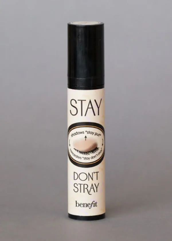 Say Goodbye to Fading and Smudging: The Expert's Guide to Applying Eyeshadow Primer!
