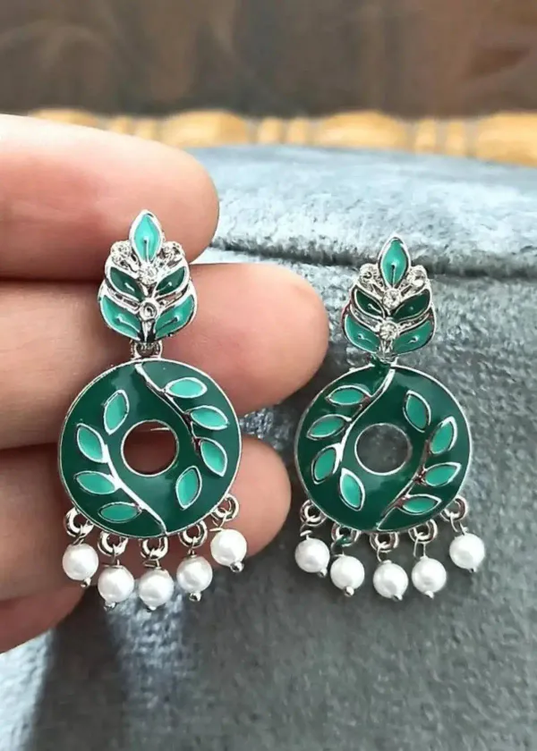 The Ultimate Guide to Finding the Best Enamel Earrings for Every Occasion
