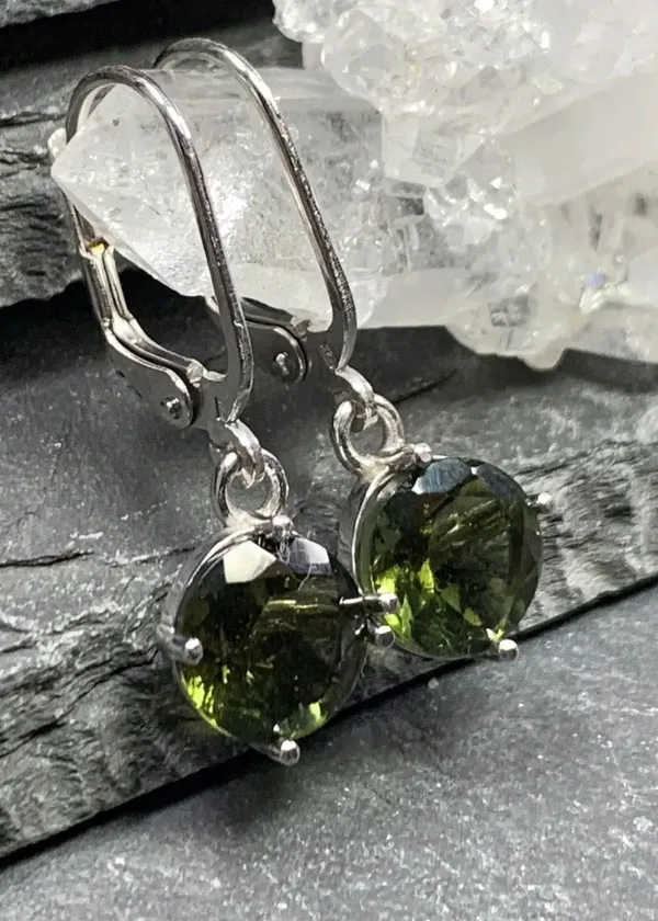 Top 3 Best Moldavite Earrings | Amplify Your Aura: Radiate Positivity with Cosmic Adornments