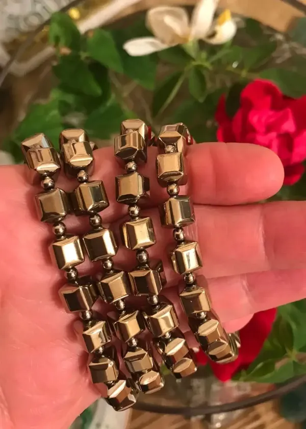 Top 3 Best Pyrite Bracelet | Unleash Abundance, Prosperity, and Positivity For Glowing Wellness