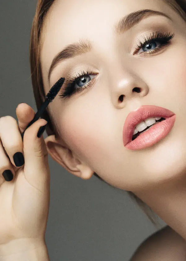 Raccoon Eyes, Be Gone! Finding the Best Smudge-Proof Mascara