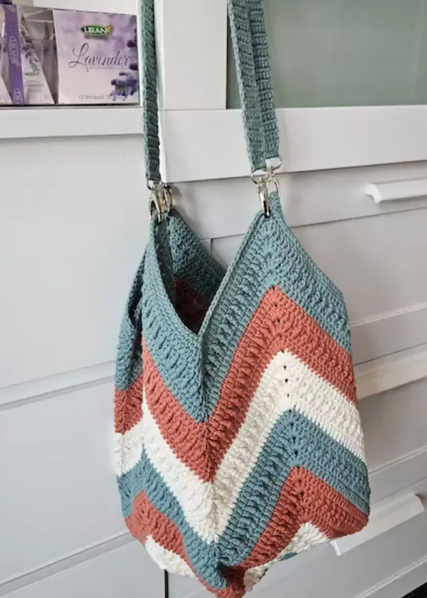 Your Guide to Crafting Stunning Crochet Bags: The Yarns That Make the Difference!