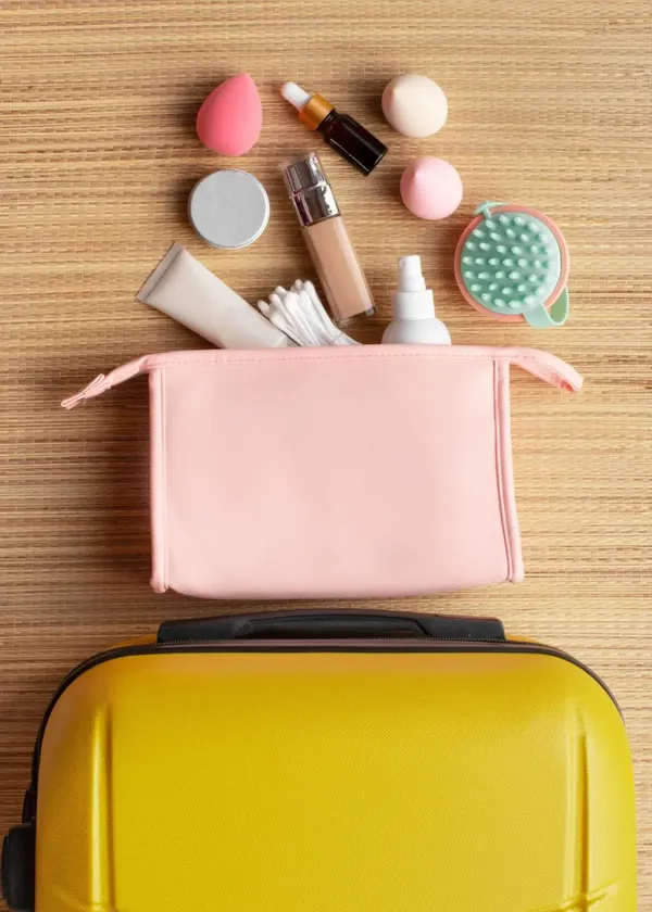 Elevate Your Jet-Set Beauty Routine: Best Travel Makeup Bag For Effortless Beauty On-The-Go
